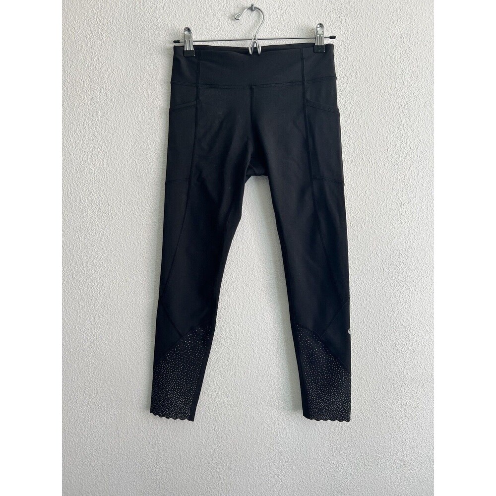 Lululemon Tight Stuff Tight II 25” Size 6 Black Reflective Luxtreme